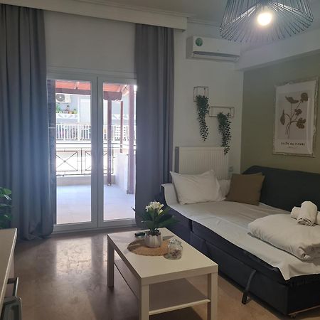 Apartment In The Heart Of The City 3A Лариса Екстериор снимка