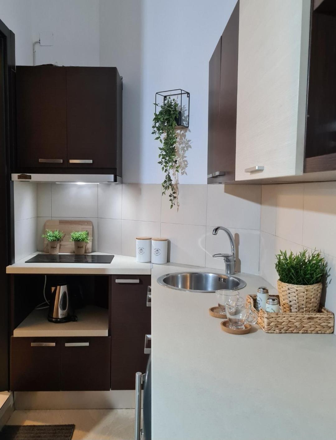Apartment In The Heart Of The City 3A Лариса Екстериор снимка