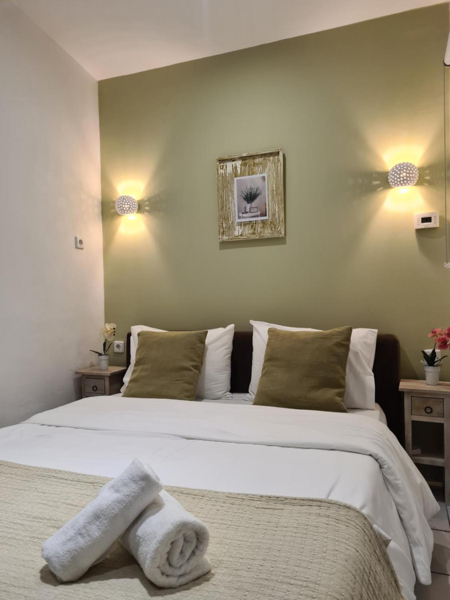 Apartment In The Heart Of The City 3A Лариса Екстериор снимка