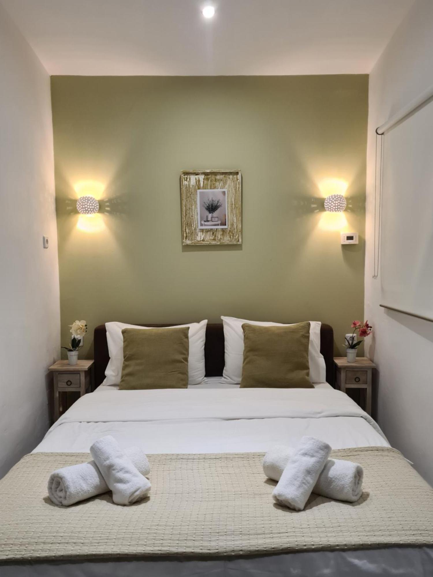 Apartment In The Heart Of The City 3A Лариса Екстериор снимка